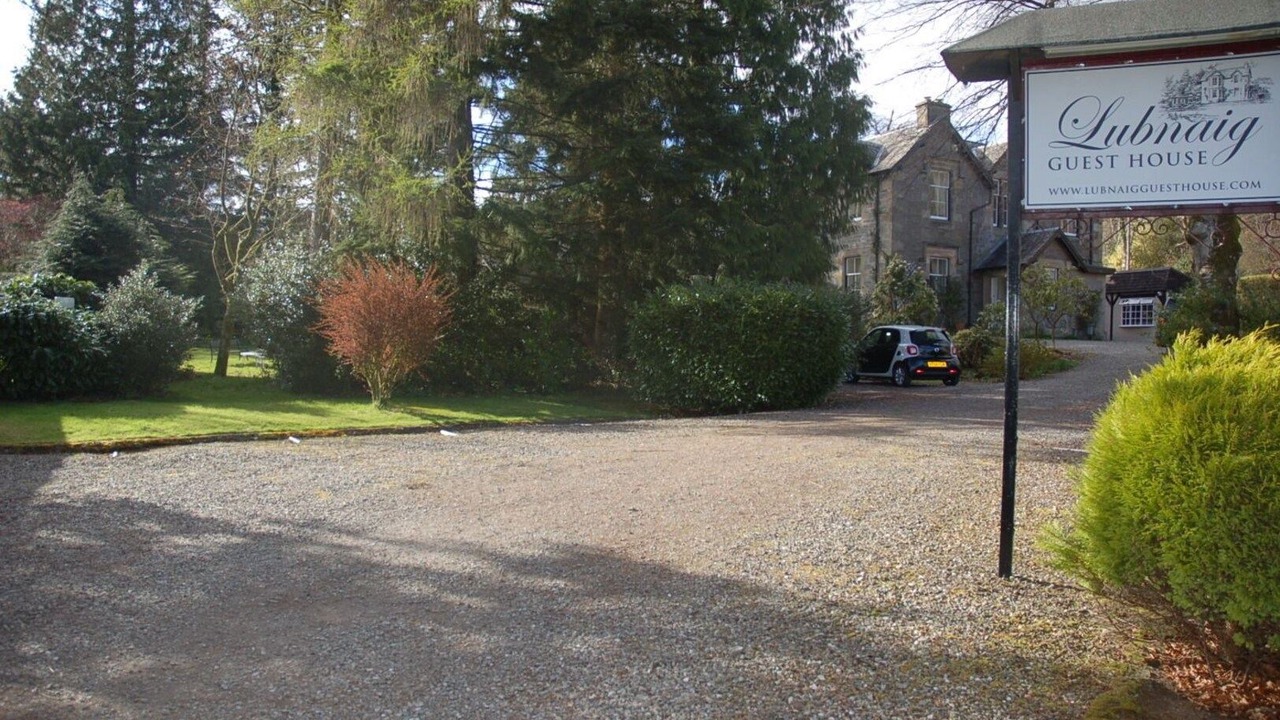 Photo of Buildings in Callander