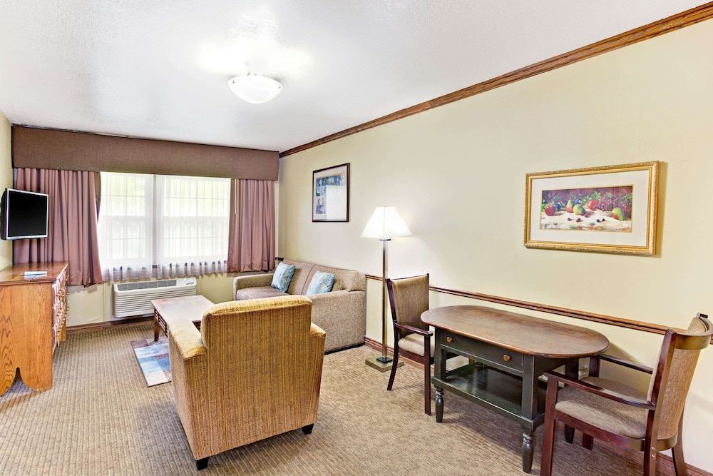 Photo of Livingroom in Provo
