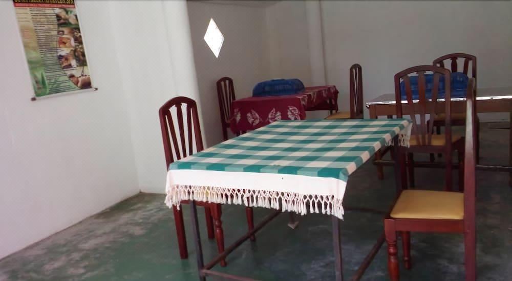 Photo of Bedroom in Mirissa