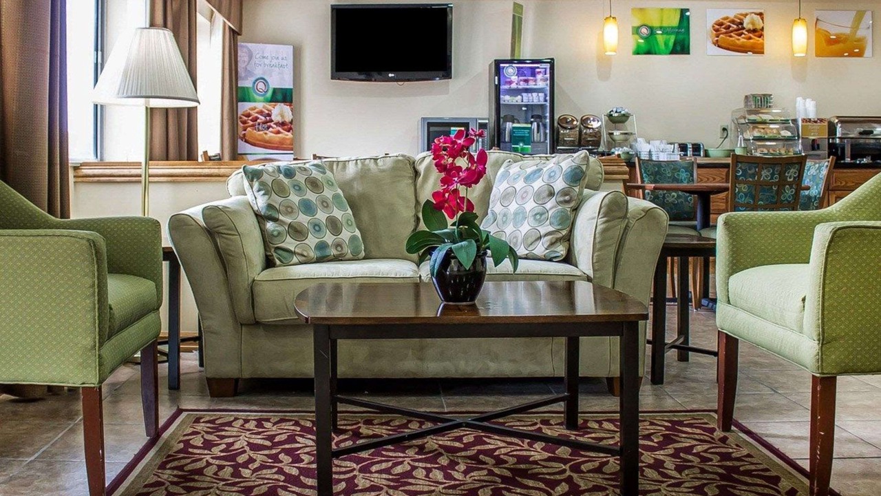 Photo of Livingroom in Manitowoc