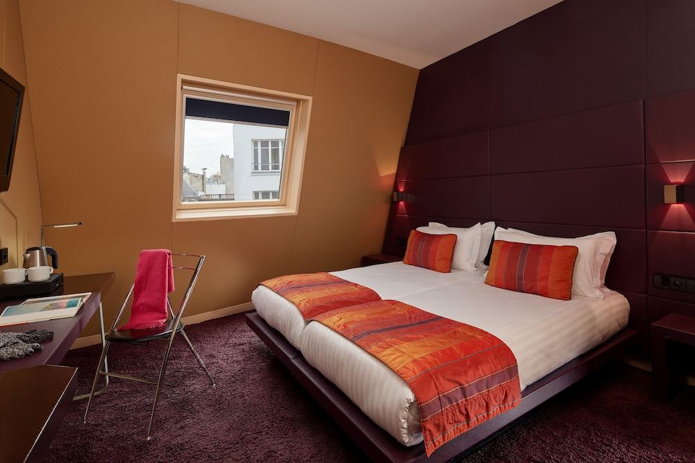 Photo of Bedroom in Latin