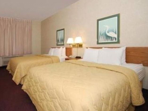 Photo of Bedroom in Manitowoc