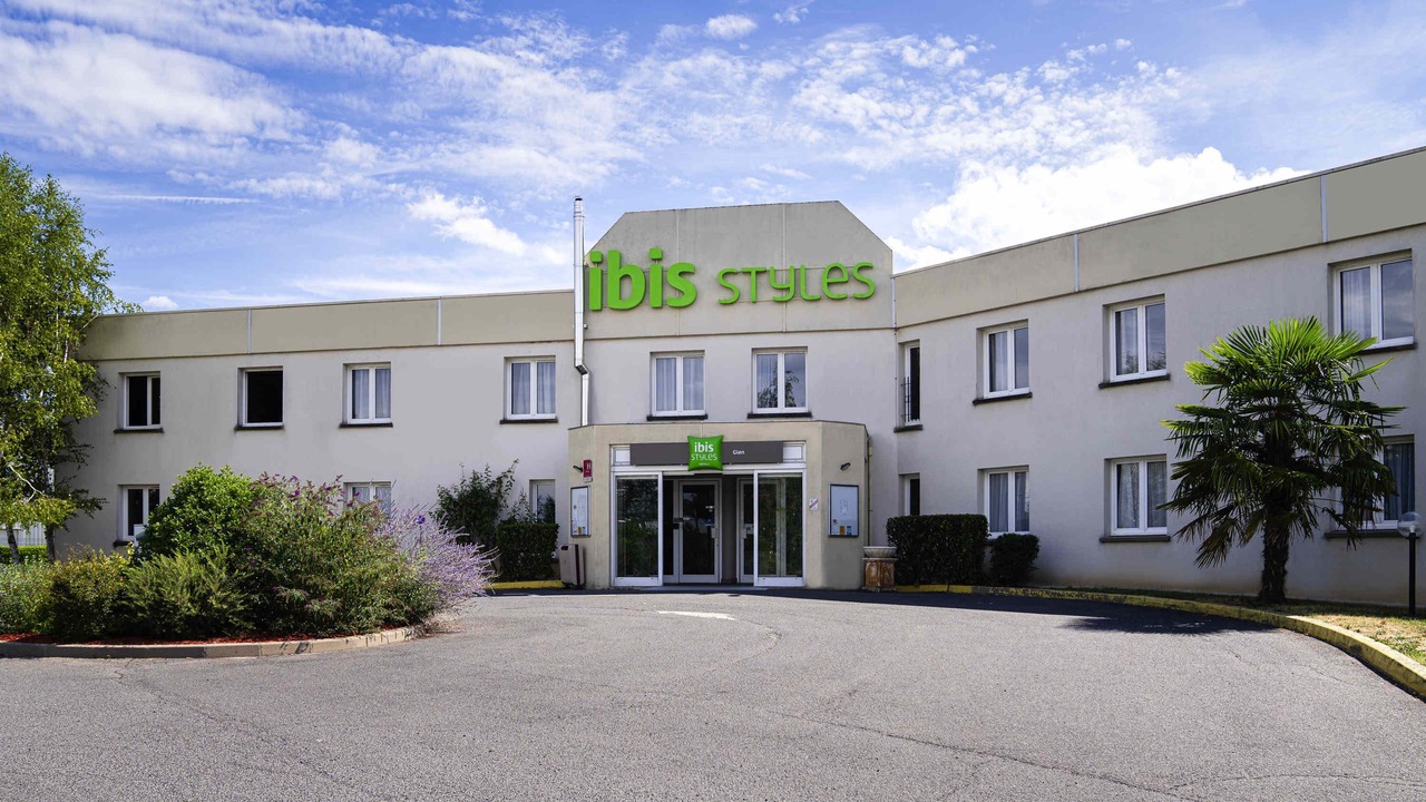 Photo of Buildings in Gien