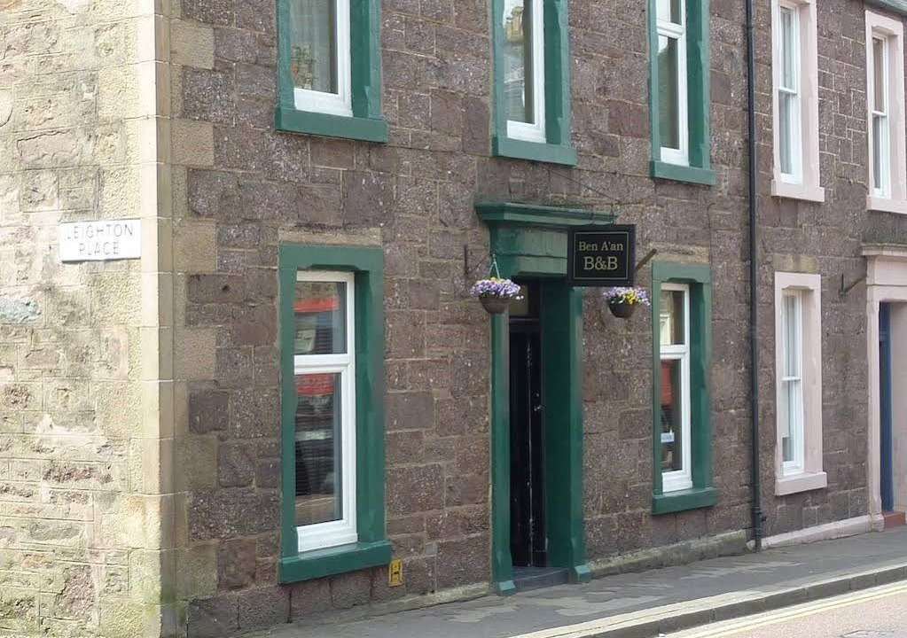 Photo of Buildings in Callander