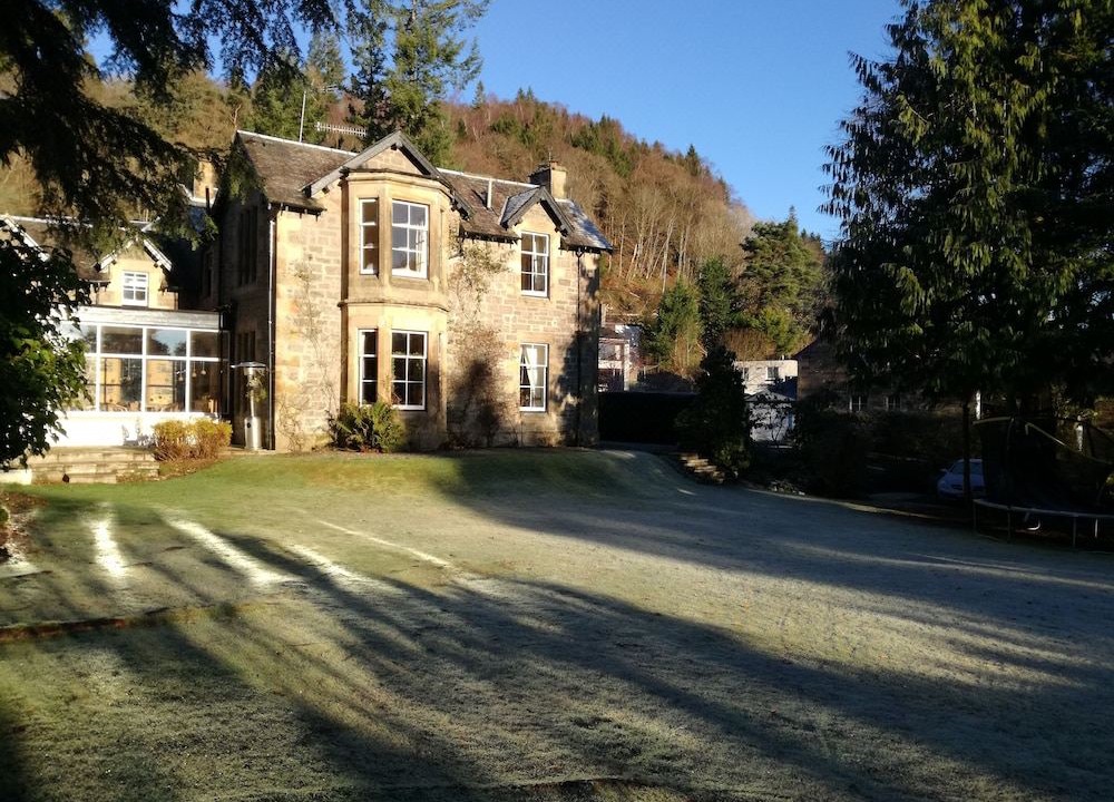 Photo of Buildings in Callander