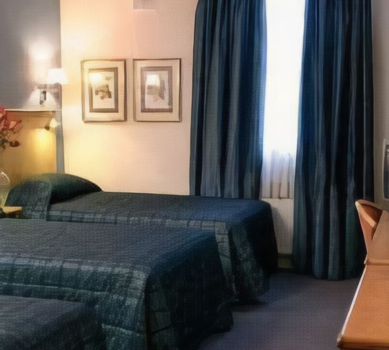 Photo of Bedroom in Bayswater