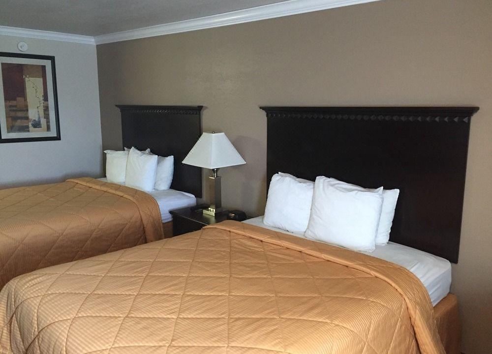 Photo of Bedroom in Lompoc
