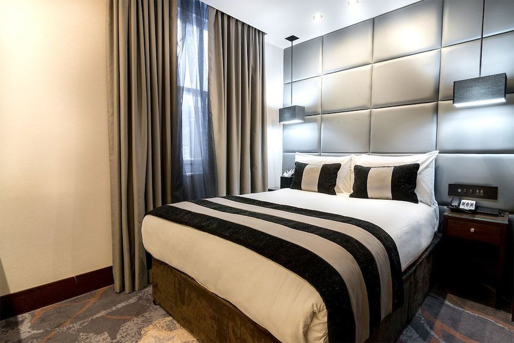 Photo of Bedroom in Bayswater