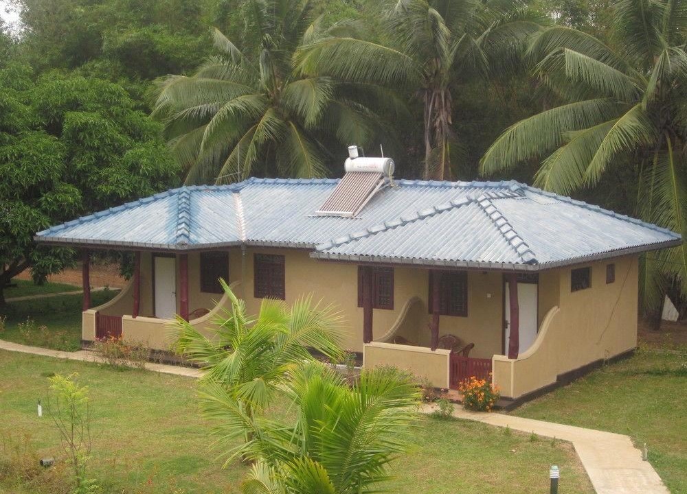 Photo of Buildings in Inamaluwa