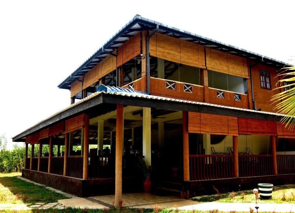 Photo of Buildings in Inamaluwa
