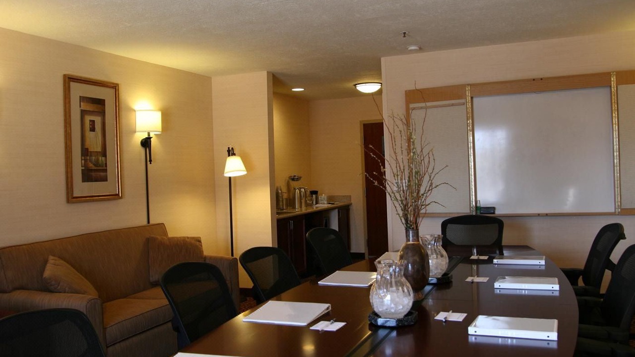 Photo of Livingroom in Lehi