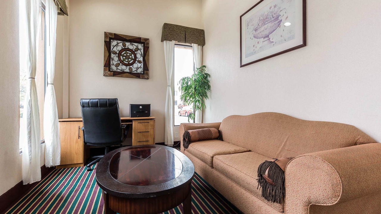 Photo of Livingroom in Bloomington