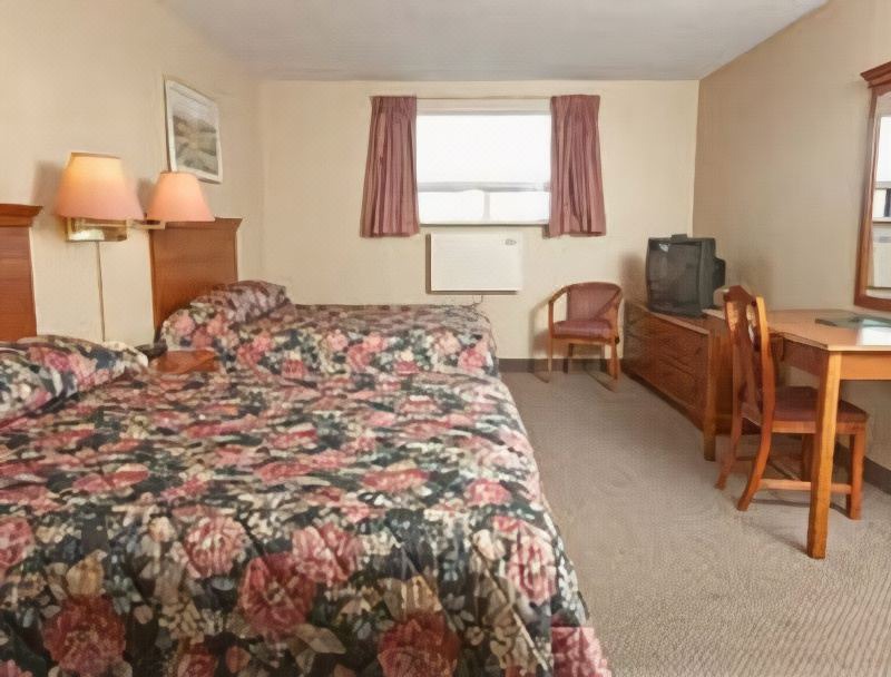 Photo of Bedroom in Gravenhurst