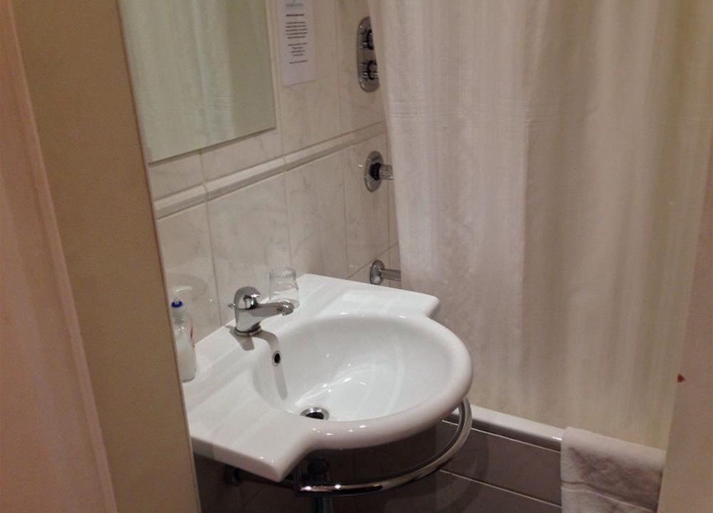 Photo of Bathroom in Bayswater