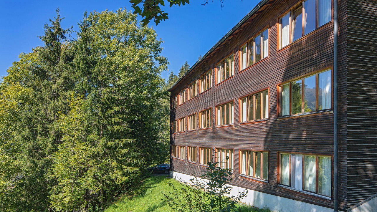 Photo of Buildings in Grindelwald