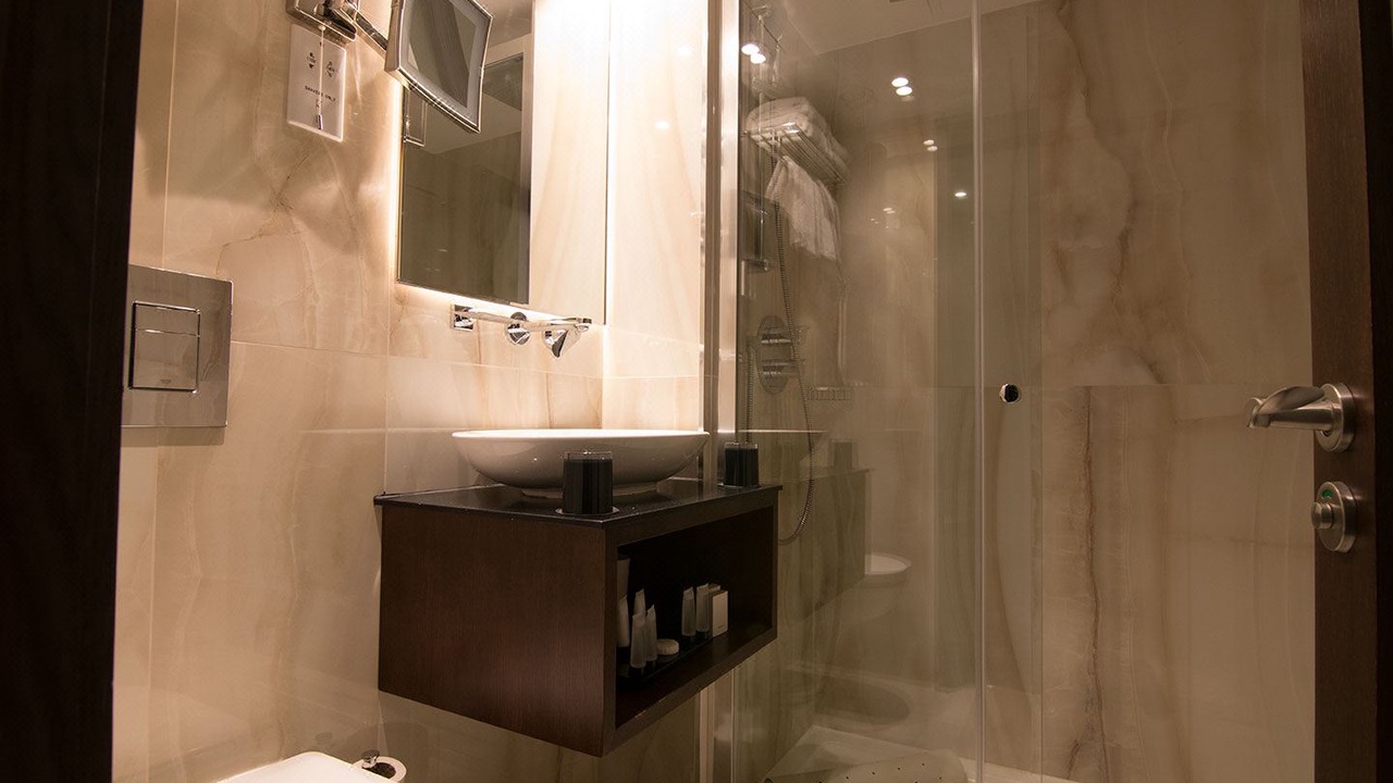 Photo of Bathroom in Bayswater