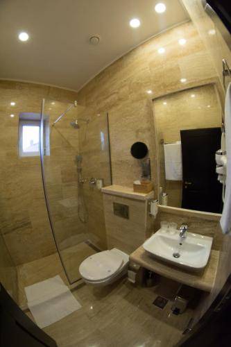 Photo of Bathroom in Deva