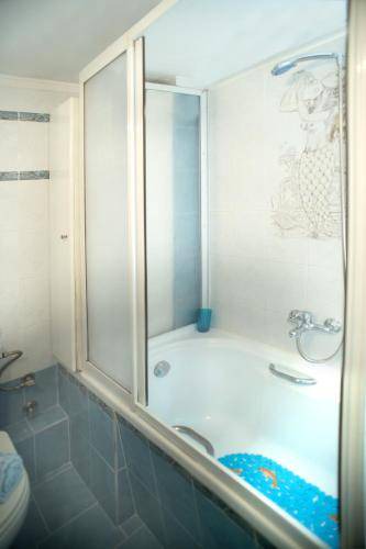 Photo of Bathroom in Pylaia-Chortiatis