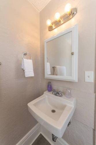 Photo of Bathroom in West Central