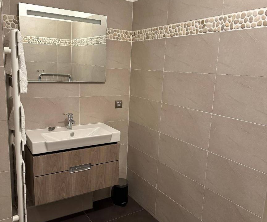 Photo of Bathroom in Batignolles