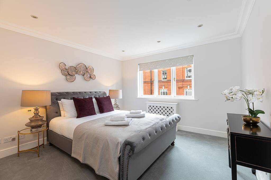 Photo of Bedroom in Knightsbridge