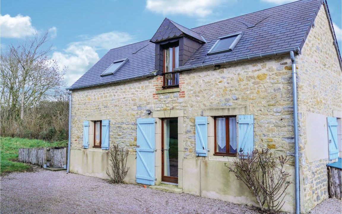 Photo of Buildings in Brucheville