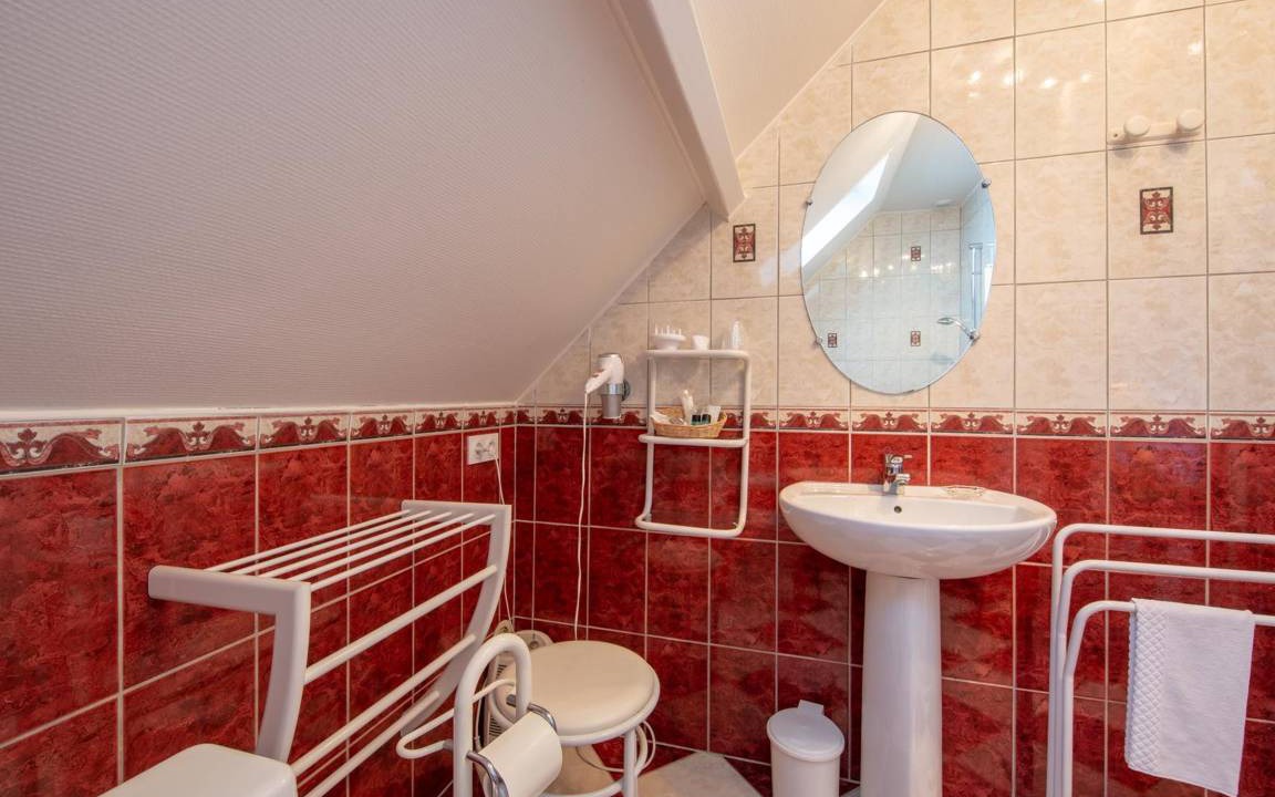 Photo of Bathroom in Saint-Benoit-sur-Loire