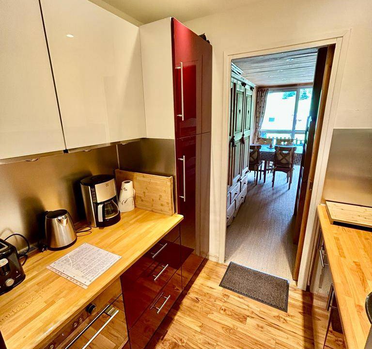 Photo of Kitchen in Saint-Etienne-en-Devoluy