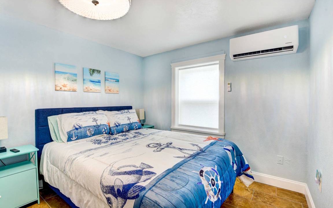 Photo of Bedroom in Bayou Oaks