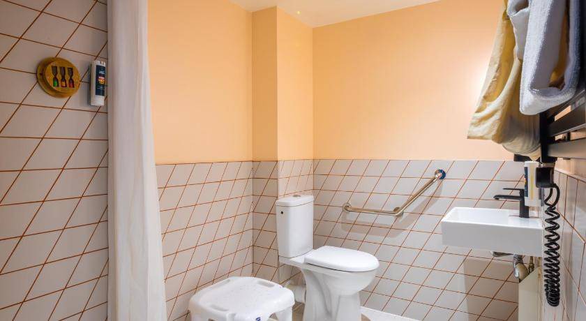 Photo of Bathroom in Bercy