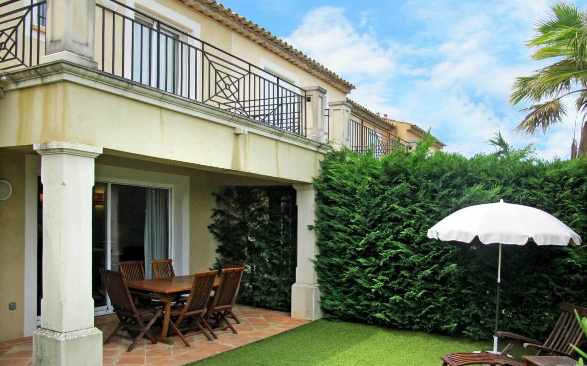 Photo of Patio Balcony in La Rouviere