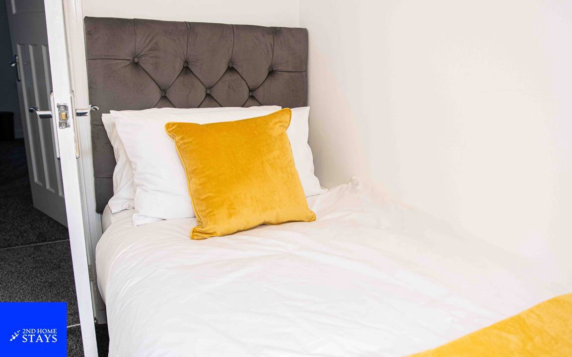 Photo of Bedroom in Stoke-on-Trent
