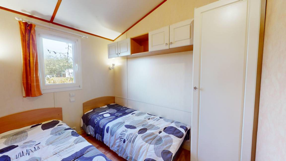 Photo of Bedroom in Brem Sur Mer