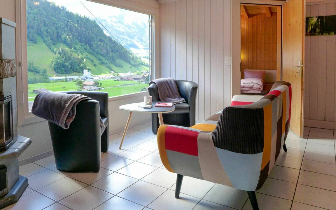 Photo of Others in Kandergrund
