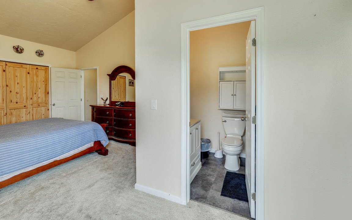 Photo of Bedroom in Stites