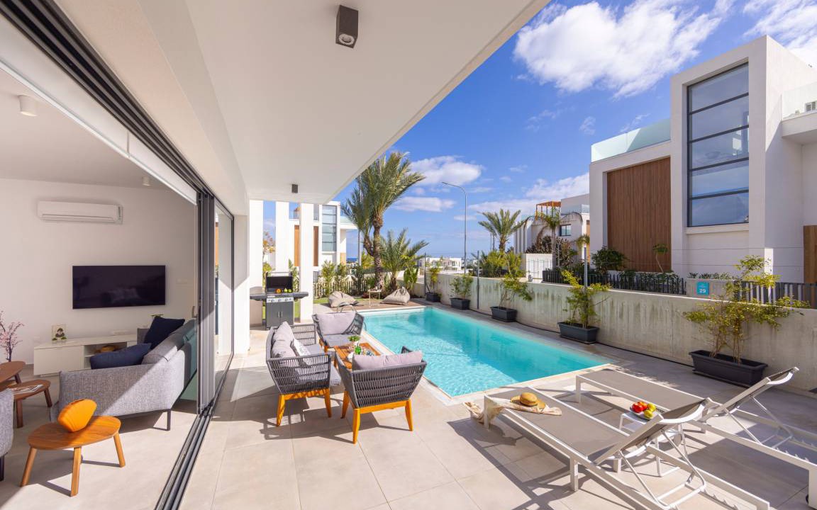 Photo of Patio Balcony in Pernera