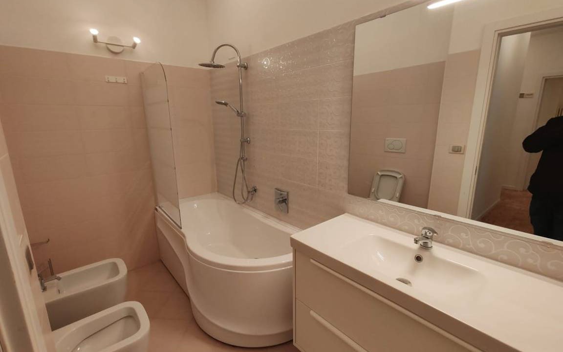 Photo of Bathroom in Historic Centre