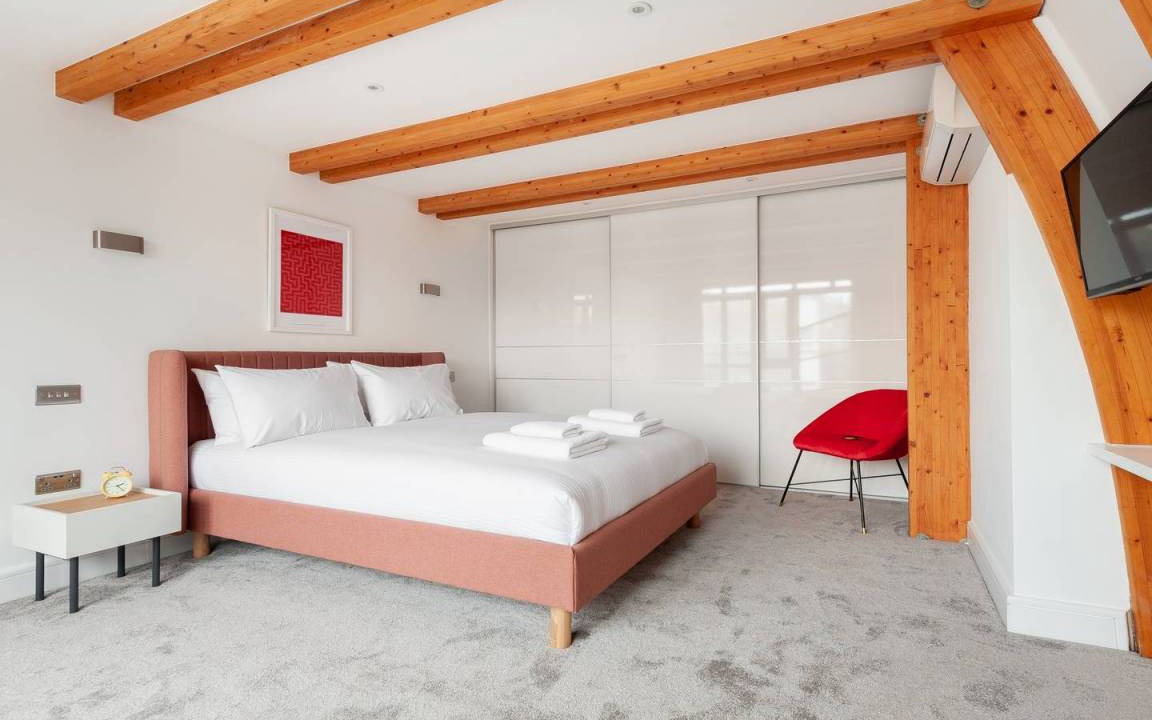Photo of Bedroom in Chinatown
