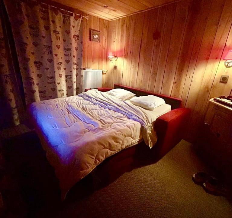 Photo of Bedroom in Saint-Etienne-en-Devoluy