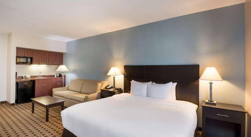 Photo of Bedroom in Coralville