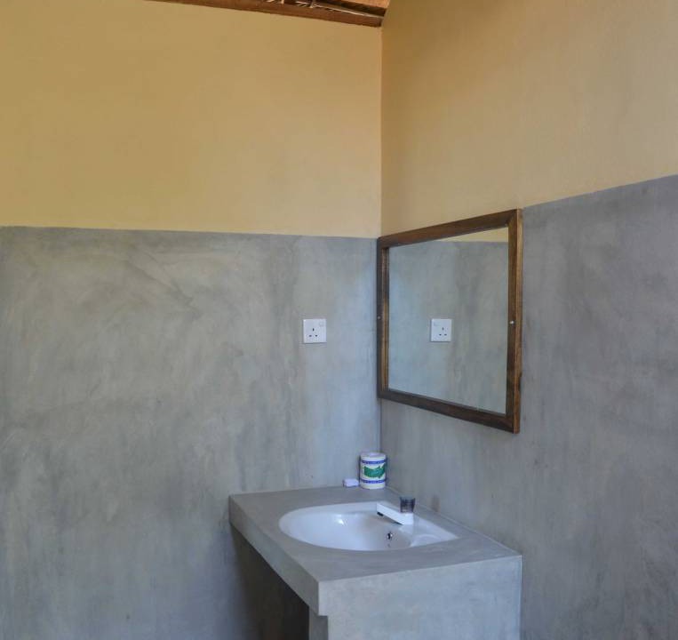 Photo of Bathroom in Pottuvil Division 2