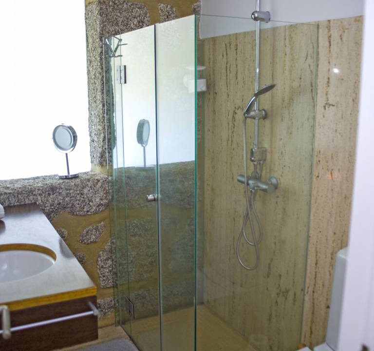 Photo of Bathroom in Vieira do Minho
