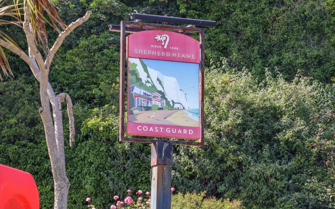 Photo of Others in St Margaret's at Cliffe