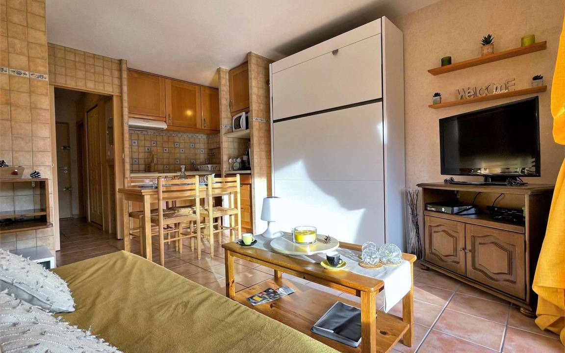 Photo of Livingroom in Saint-Etienne-en-Devoluy