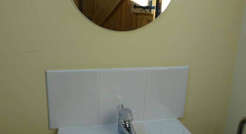 Photo of Bathroom in Grafton Regis