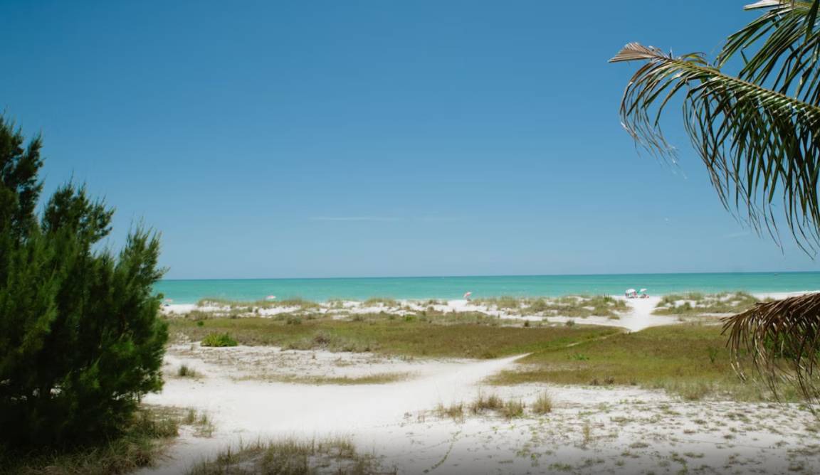 Photo of Others in Anna Maria