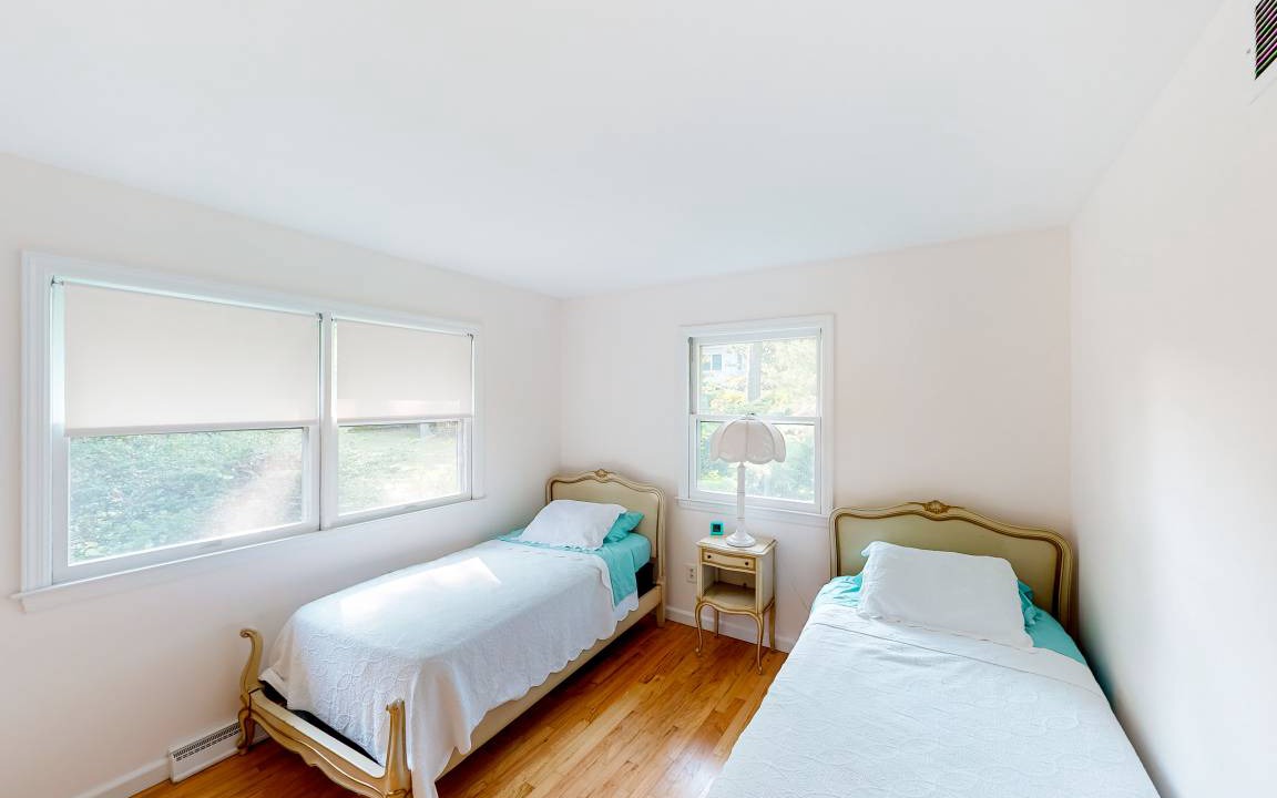 Photo of Bedroom in Cutchogue