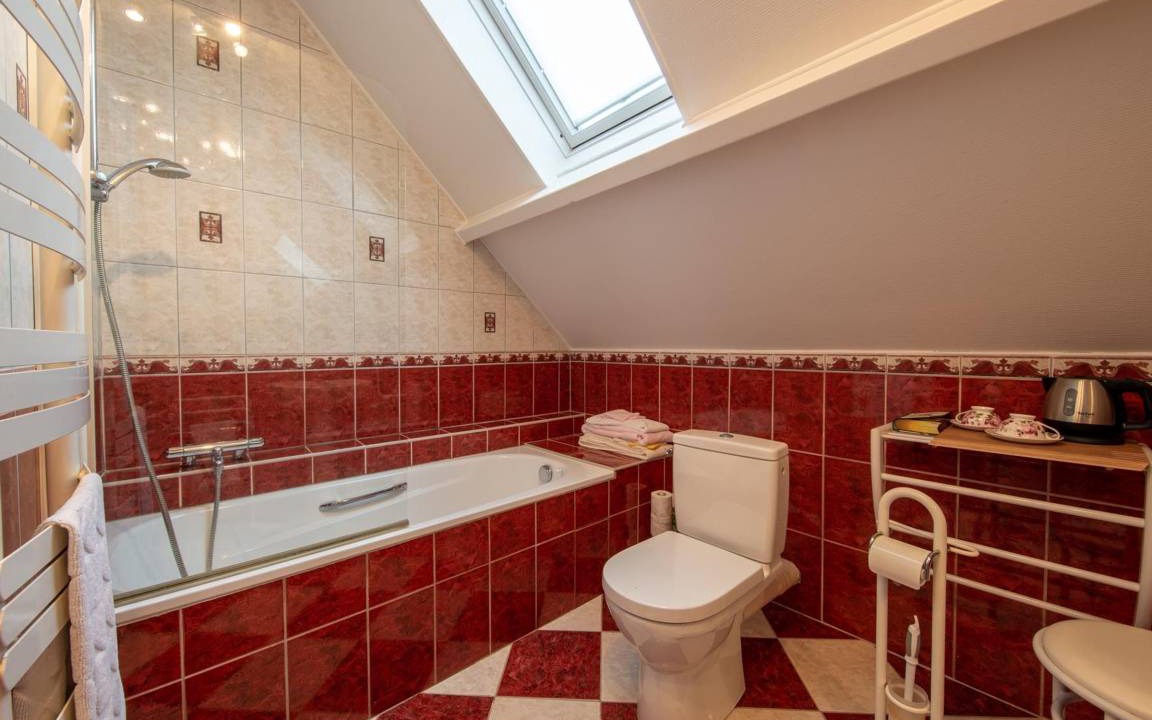 Photo of Bathroom in Saint-Benoit-sur-Loire