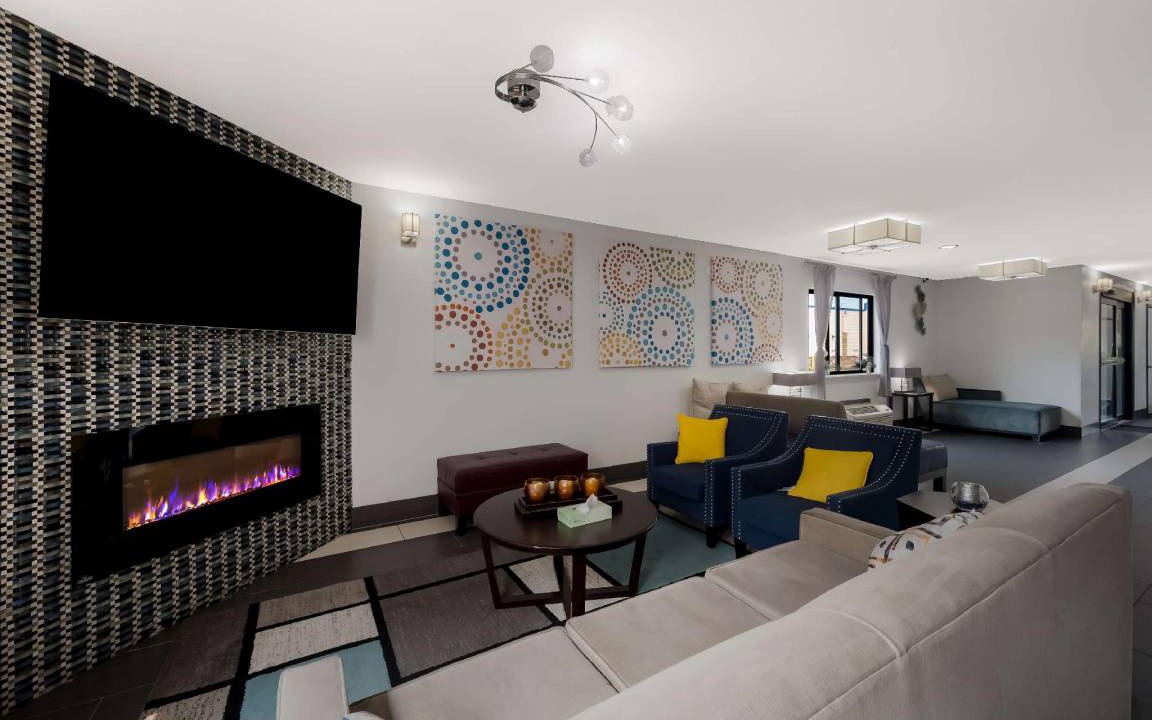 Photo of Livingroom in Battle Creek
