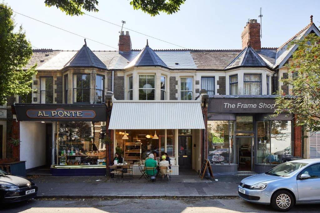 Photo of Others in Pontcanna